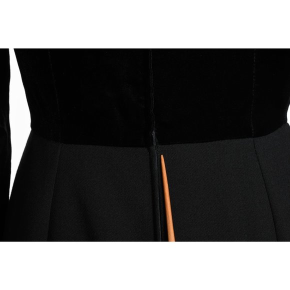 Vintage 1990s Medium Black Long Sleeve Cocktail Dress | by Valentino Miss V - Picture 10 of 10